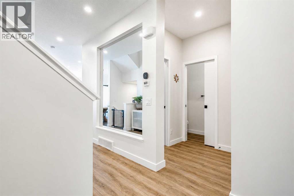 267 Belmont Heath SW, Calgary, Alberta  T2X 4N3 - Photo 3 - A2327709