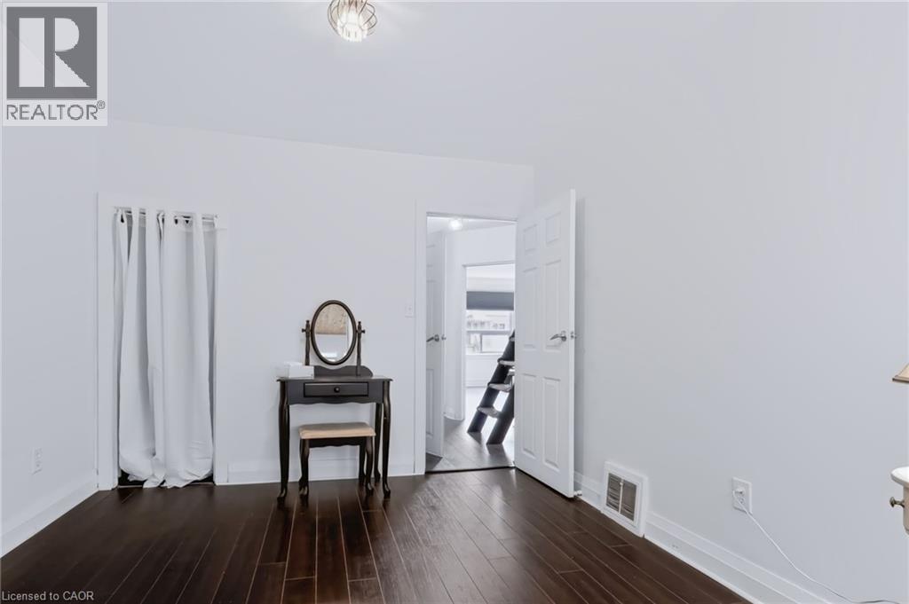 703 Brighton Avenue, Hamilton, Ontario  L8H 6H5 - Photo 17 - 40855397