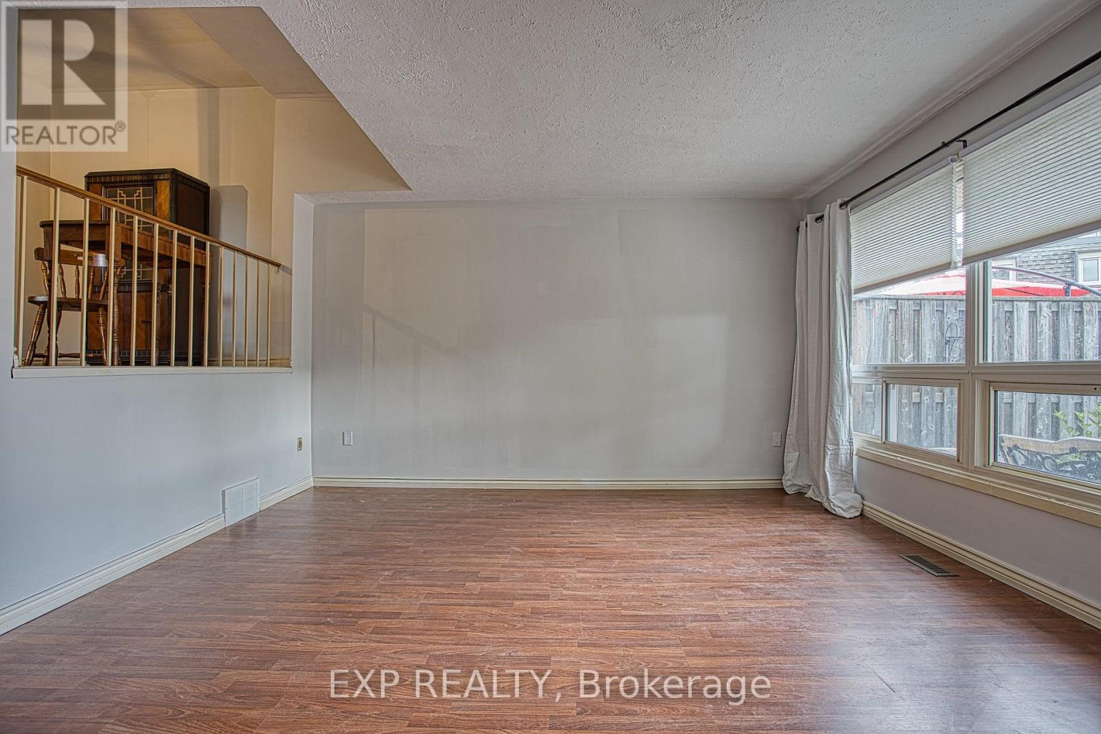 404 - 7 Viking Court, Grimsby, Ontario  L3M 3T8 - Photo 5 - X13677680