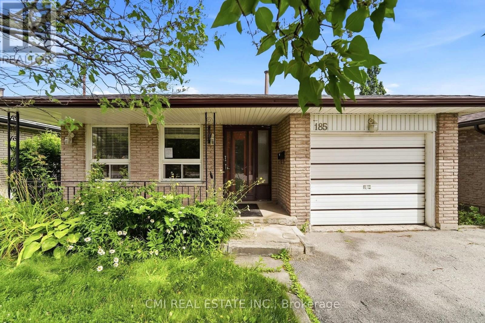 185 Lavina Crescent, Hamilton, Ontario  L9C 5S8 - Photo 2 - X13677698