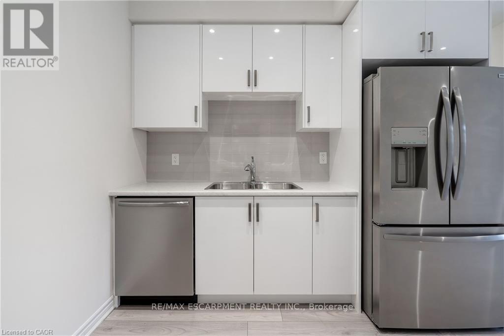 39 - 305 Garner Road, Hamilton, Ontario  L9G 5E6 - Photo 14 - X13677710