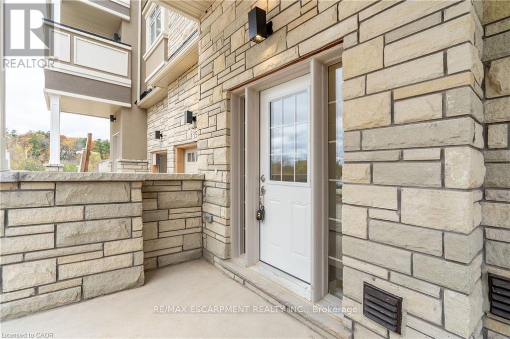39 - 305 Garner Road, Hamilton, Ontario  L9G 5E6 - Photo 2 - X13677710