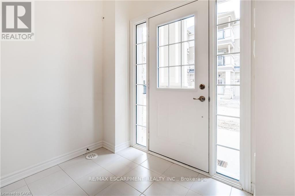 39 - 305 Garner Road, Hamilton, Ontario  L9G 5E6 - Photo 3 - X13677710