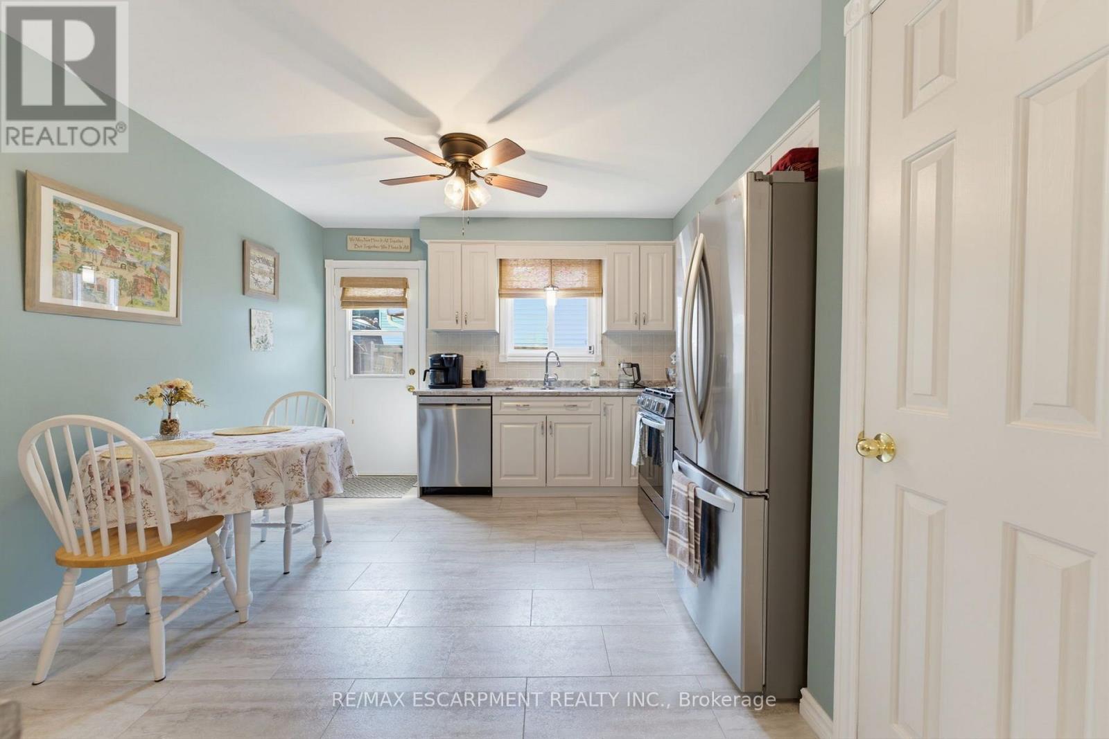 17 Buchanan Drive, Haldimand, Ontario  N3W 1H1 - Photo 13 - X13677730