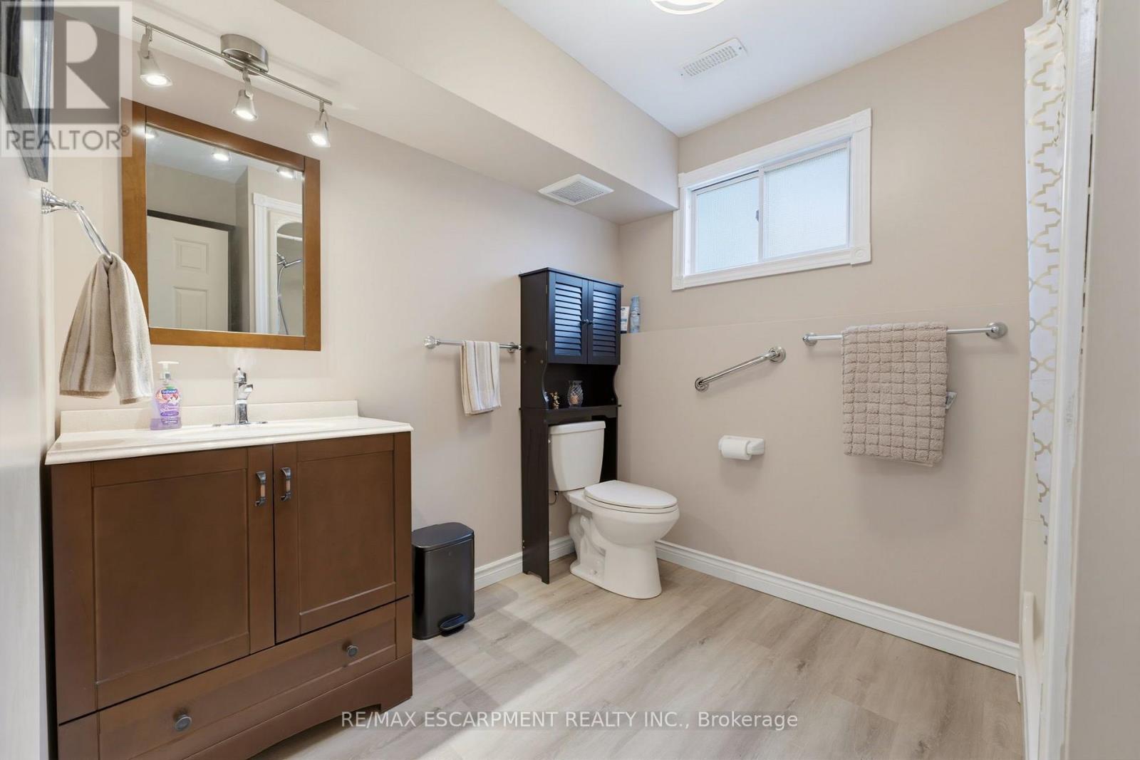 17 Buchanan Drive, Haldimand, Ontario  N3W 1H1 - Photo 26 - X13677730
