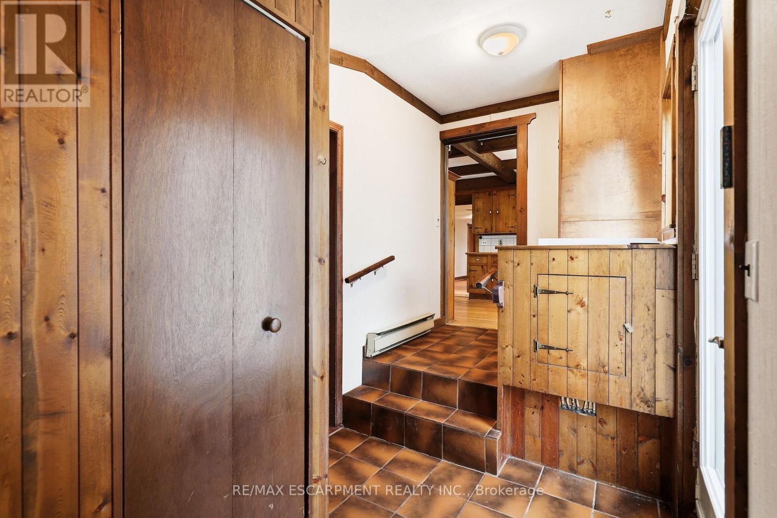 142 Griffin Street S, West Lincoln (Smithville), Ontario  L0R 2A0 - Photo 4 - X13677778
