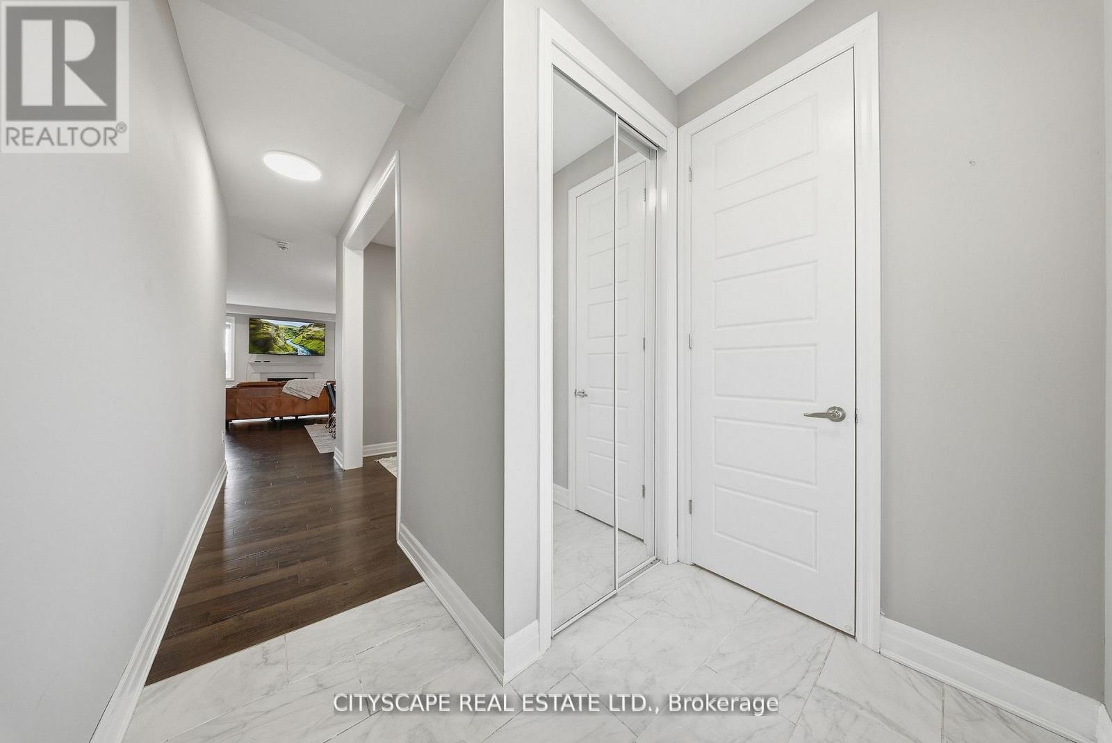 28 Celano Drive, Hamilton, Ontario  L8B 1V3 - Photo 7 - X13677798