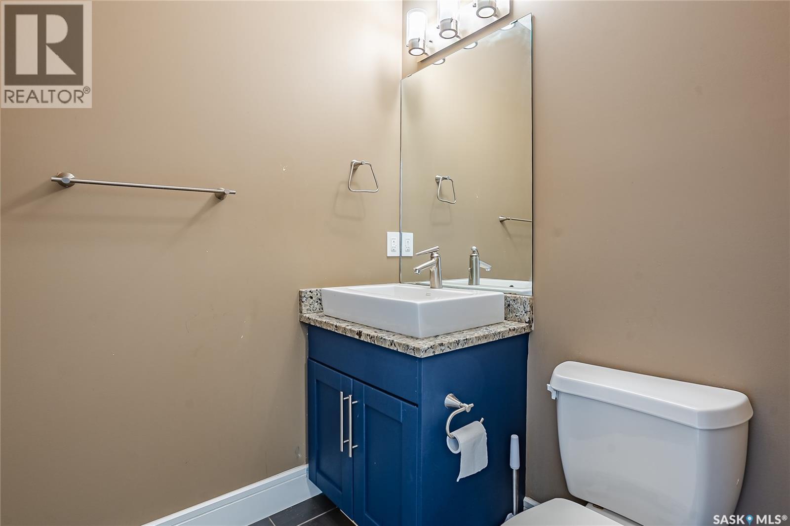 242 Pohorecky Street, Saskatoon, Saskatchewan  S7W 0J3 - Photo 15 - SK045501