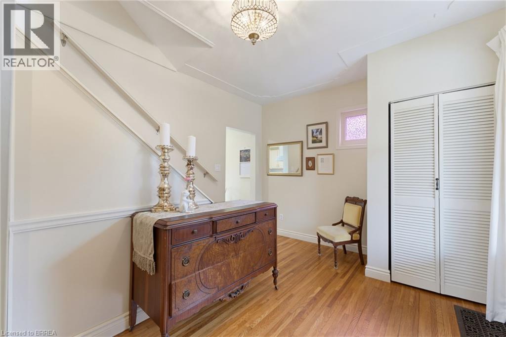 41 Banfield Street, Paris, Ontario  N3L 2Y7 - Photo 14 - 40853458