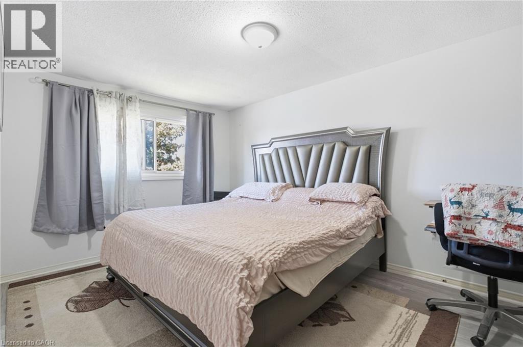 126 Dinison Crescent, Kitchener, Ontario  N2E 2V2 - Photo 19 - 40837813