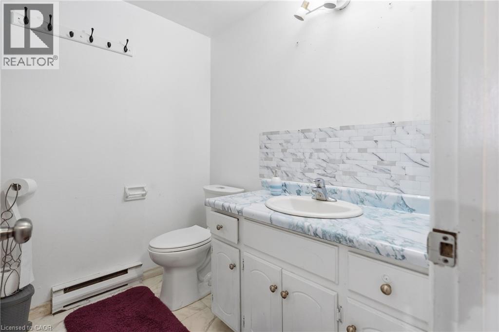 126 Dinison Crescent, Kitchener, Ontario  N2E 2V2 - Photo 15 - 40837813