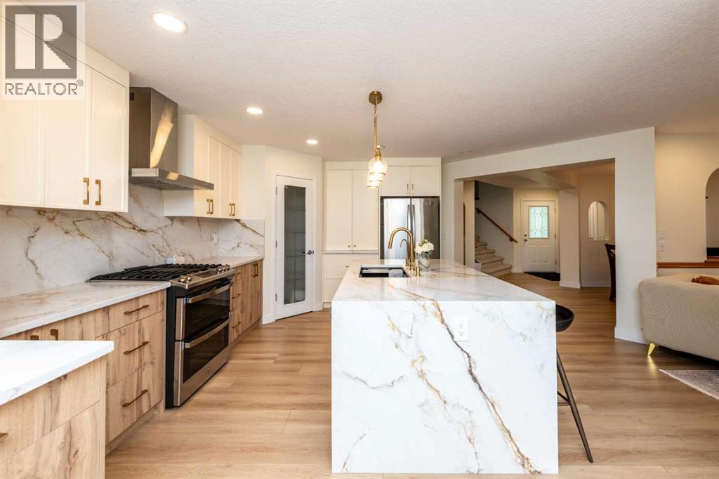 77 Citadel Ridge Green NW, Calgary, Alberta  T3G 4P9 - Photo 5 - A2336222