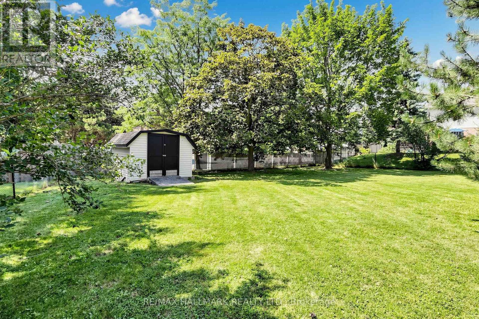Part 2 - 20 Oak Court, Aurora, Ontario  L4G 3J6 - Photo 10 - N13669030