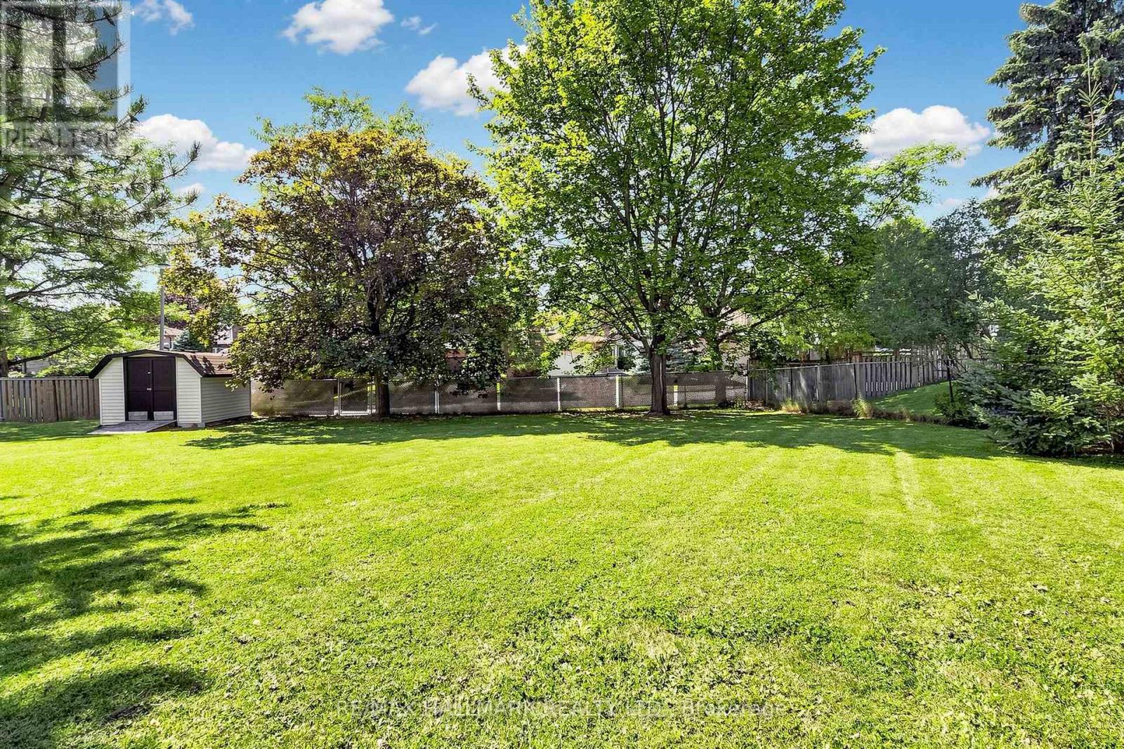 Part 2 - 20 Oak Court, Aurora, Ontario  L4G 3J6 - Photo 11 - N13669030