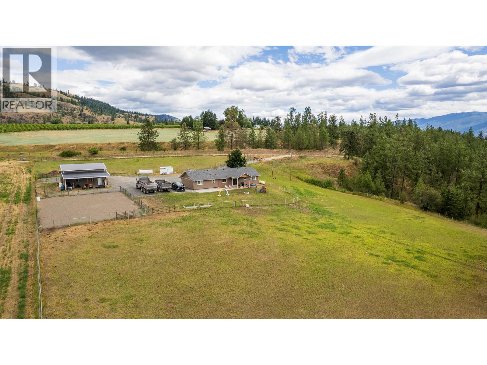 893 Evans Road, Spallumcheen, British Columbia  V4Y 0P6 - Photo 6 - 10394700