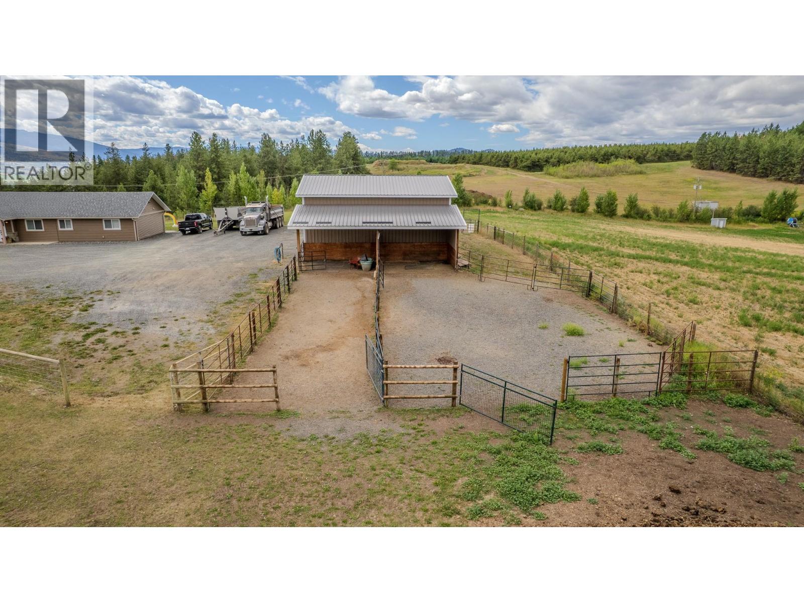 893 Evans Road, Spallumcheen, British Columbia  V4Y 0P6 - Photo 73 - 10394700