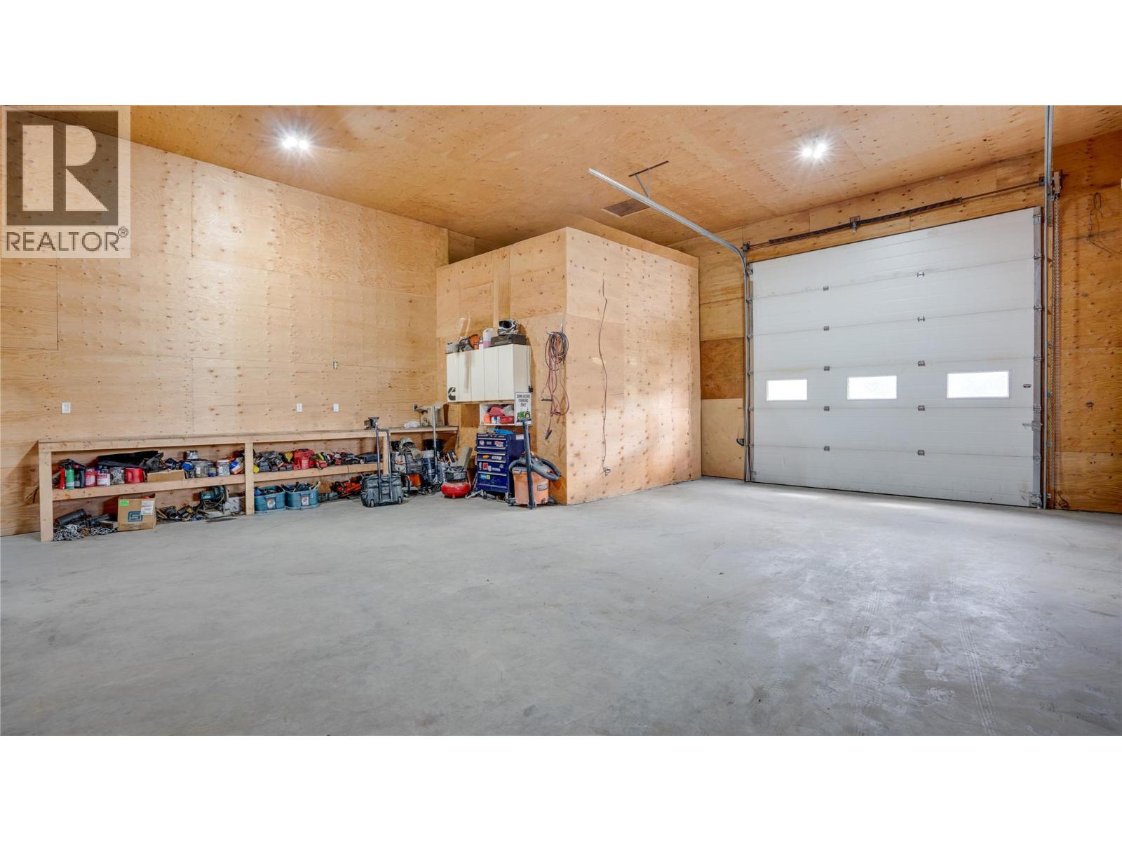 893 Evans Road, Spallumcheen, British Columbia  V4Y 0P6 - Photo 42 - 10394700