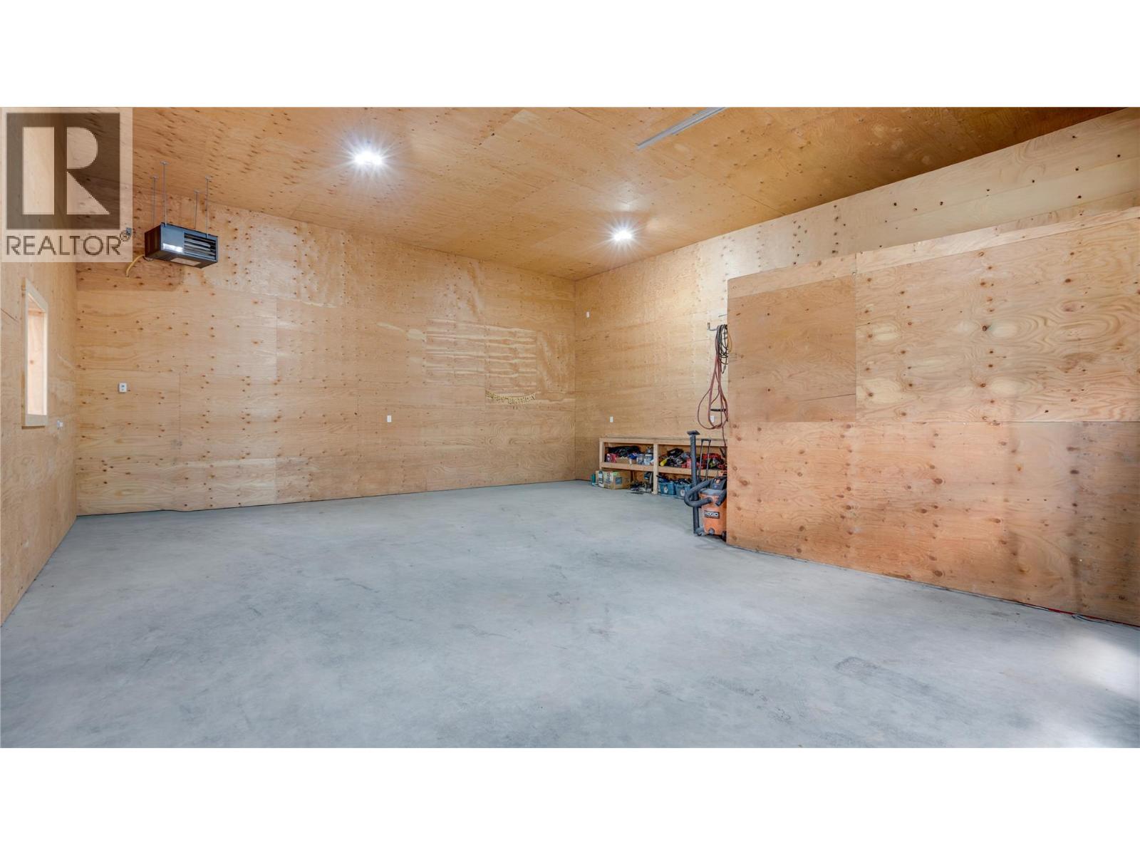 893 Evans Road, Spallumcheen, British Columbia  V4Y 0P6 - Photo 41 - 10394700