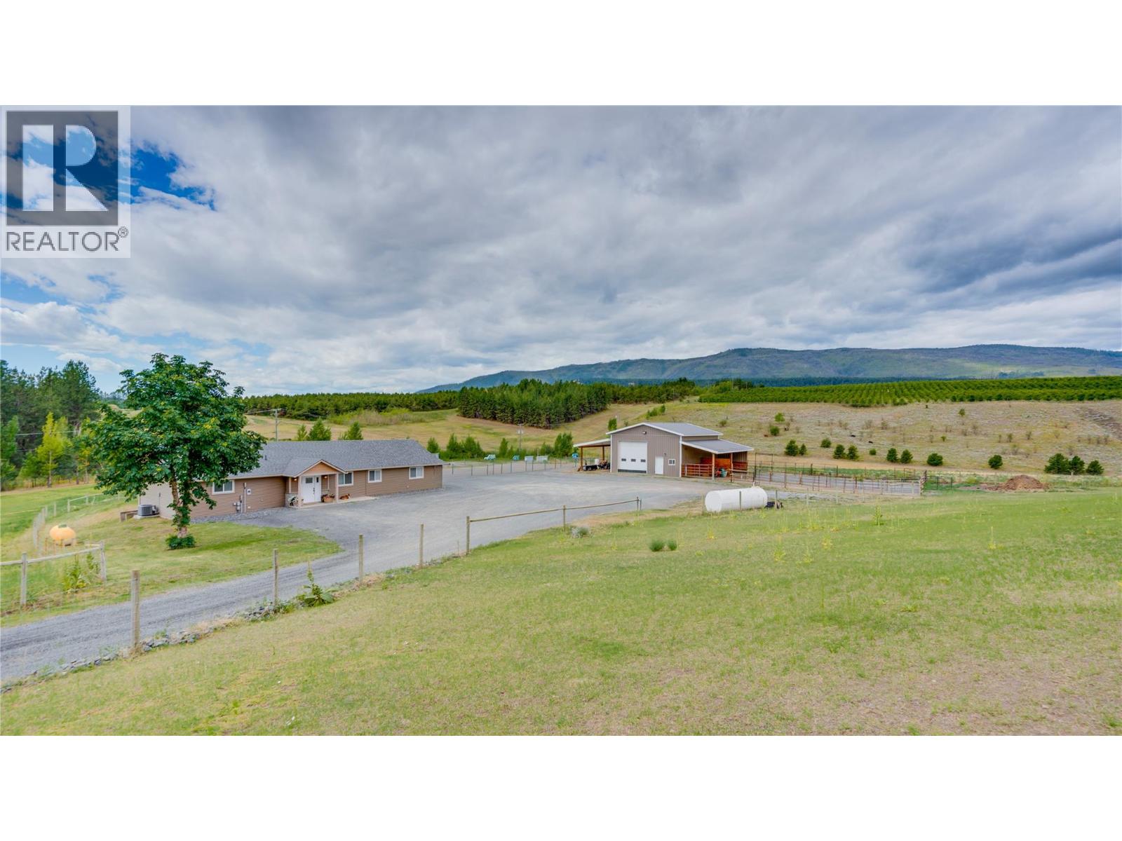 893 Evans Road, Spallumcheen, British Columbia