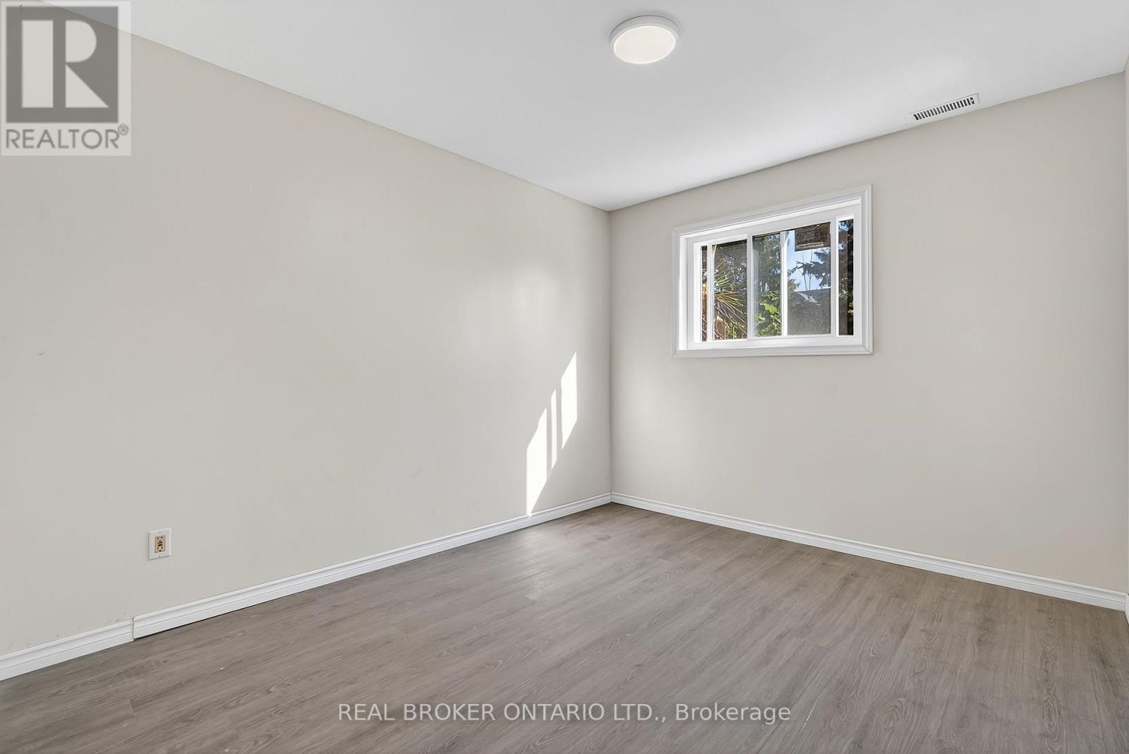 312 Old Guelph Road, Hamilton, Ontario  L9H 5W4 - Photo 25 - X13669712