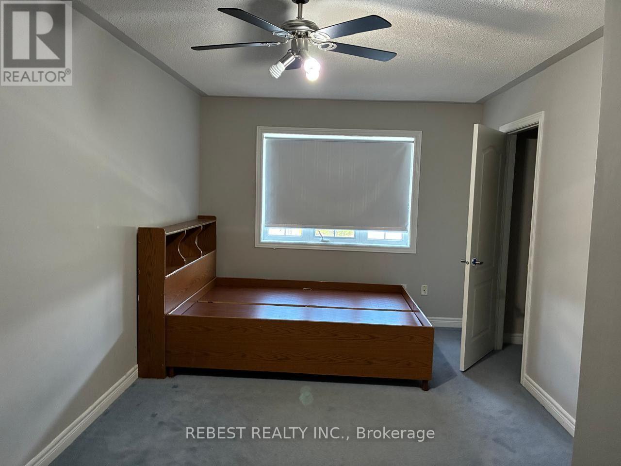 18 Village Lake Crescent, Brampton, Ontario  L6S 6K2 - Photo 10 - W13636974