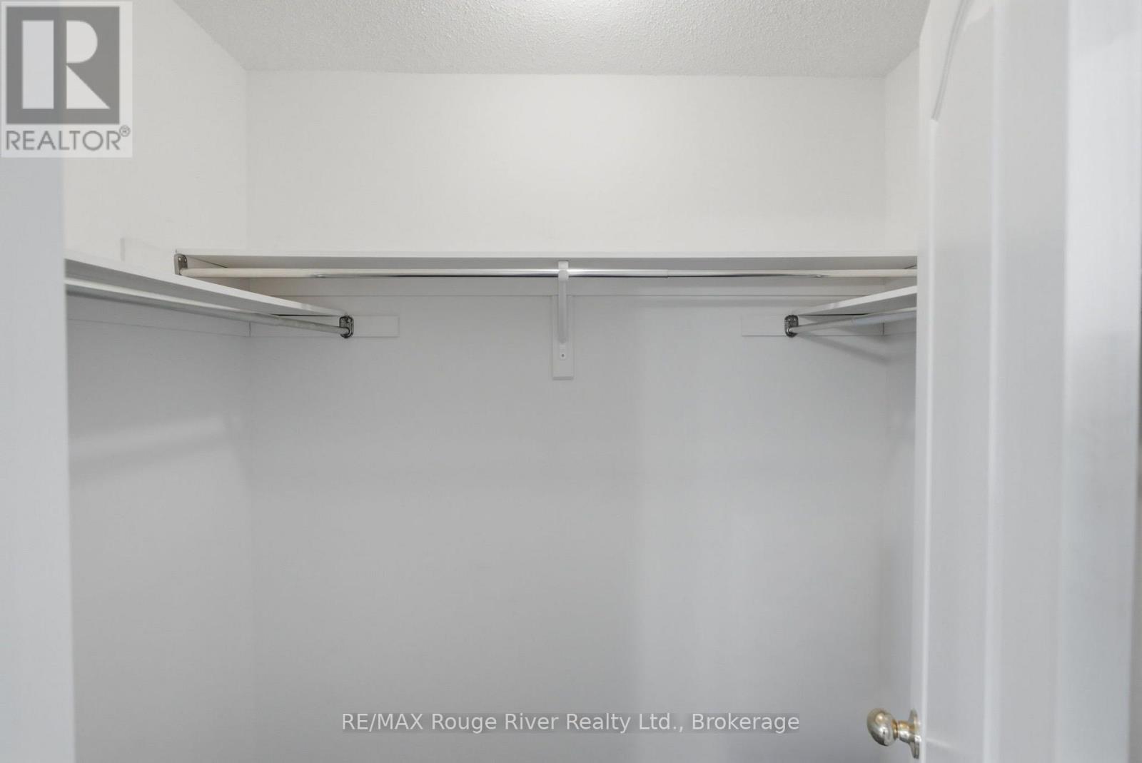 16 Plantation Court, Whitby, Ontario  L1P 1R2 - Photo 34 - E13677914