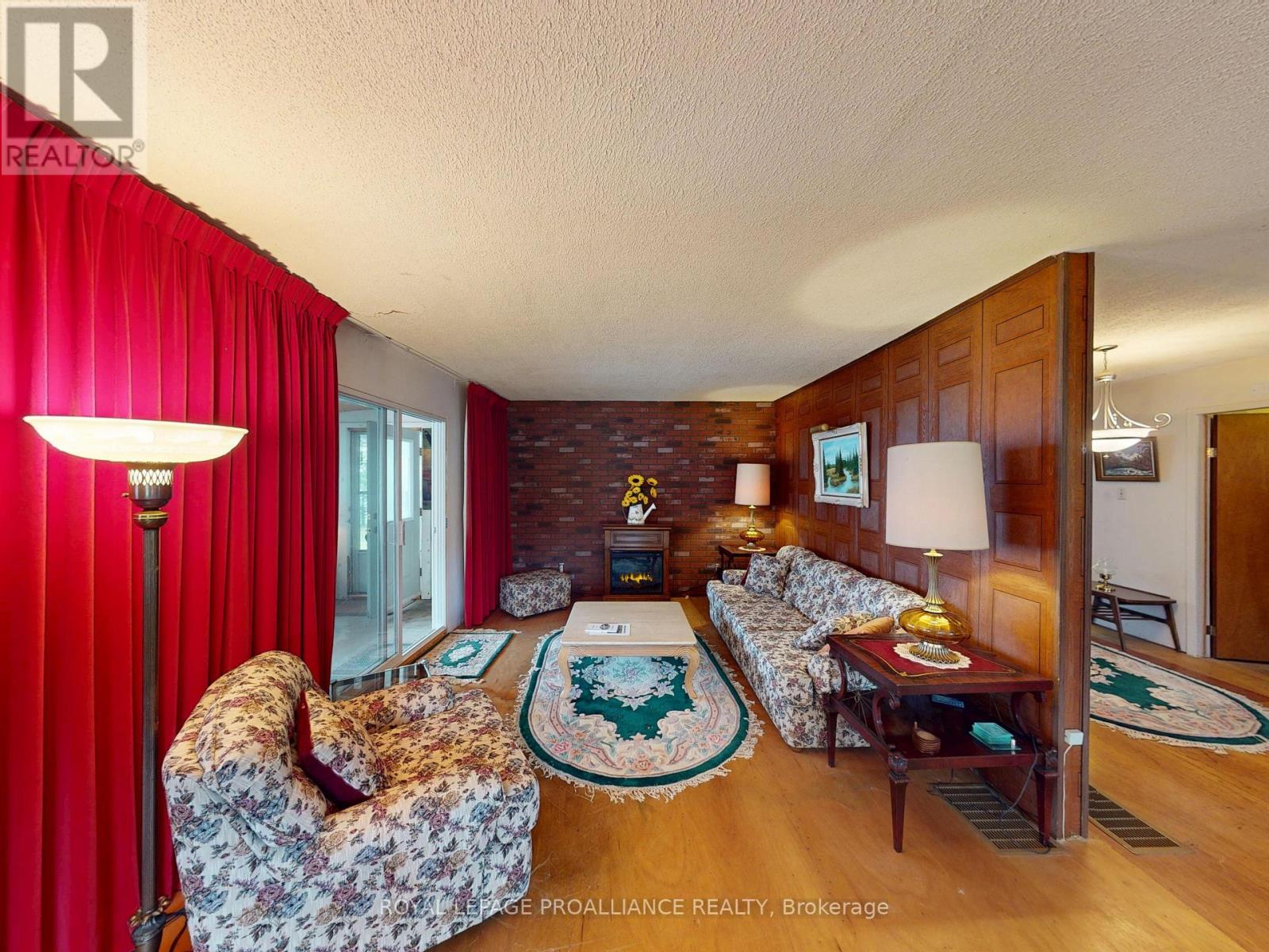 133 Juniper Lane, Prince Edward County, Ontario  K0K 1A0 - Photo 12 - X13677896
