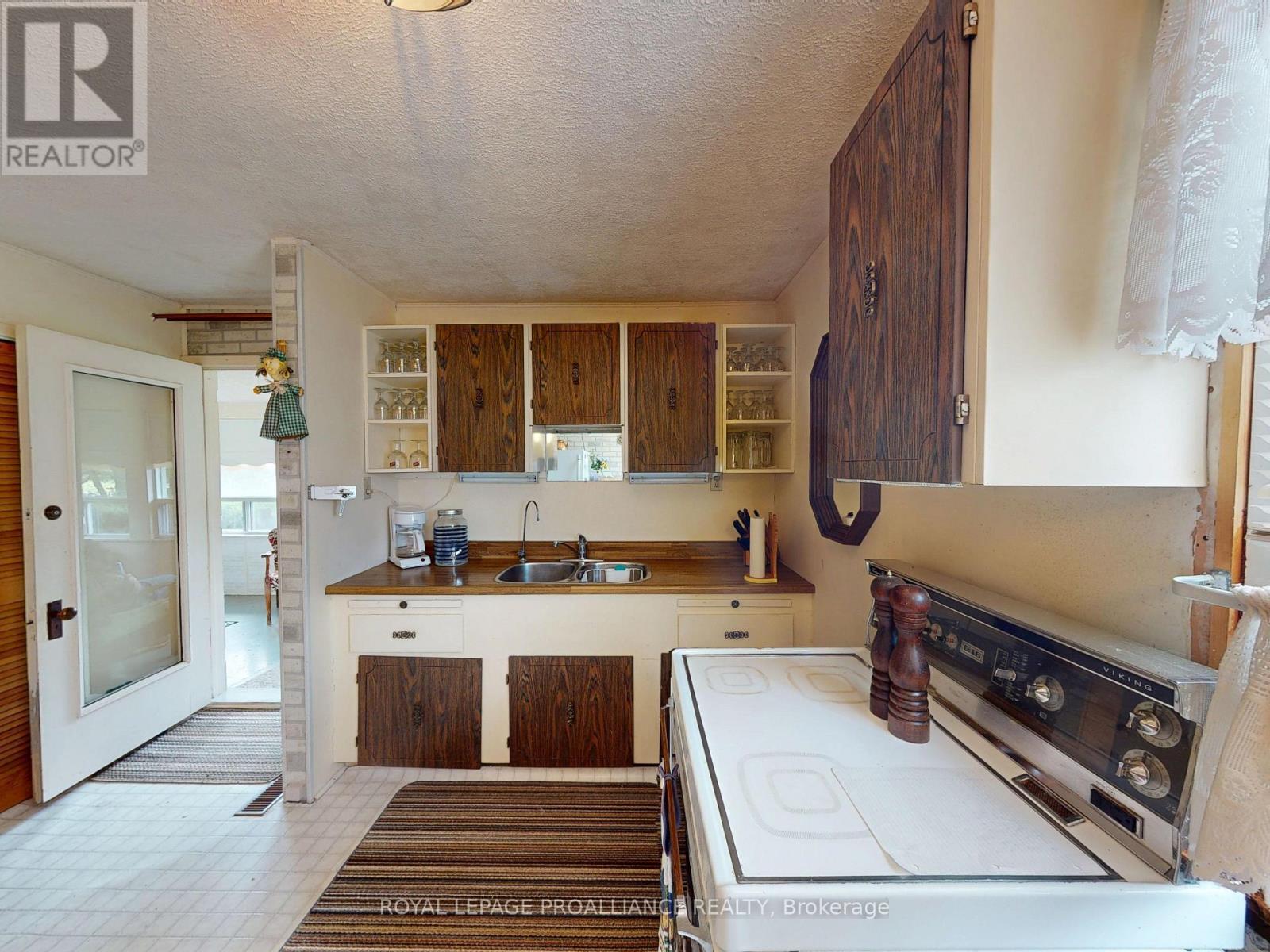 133 Juniper Lane, Prince Edward County, Ontario  K0K 1A0 - Photo 7 - X13677896