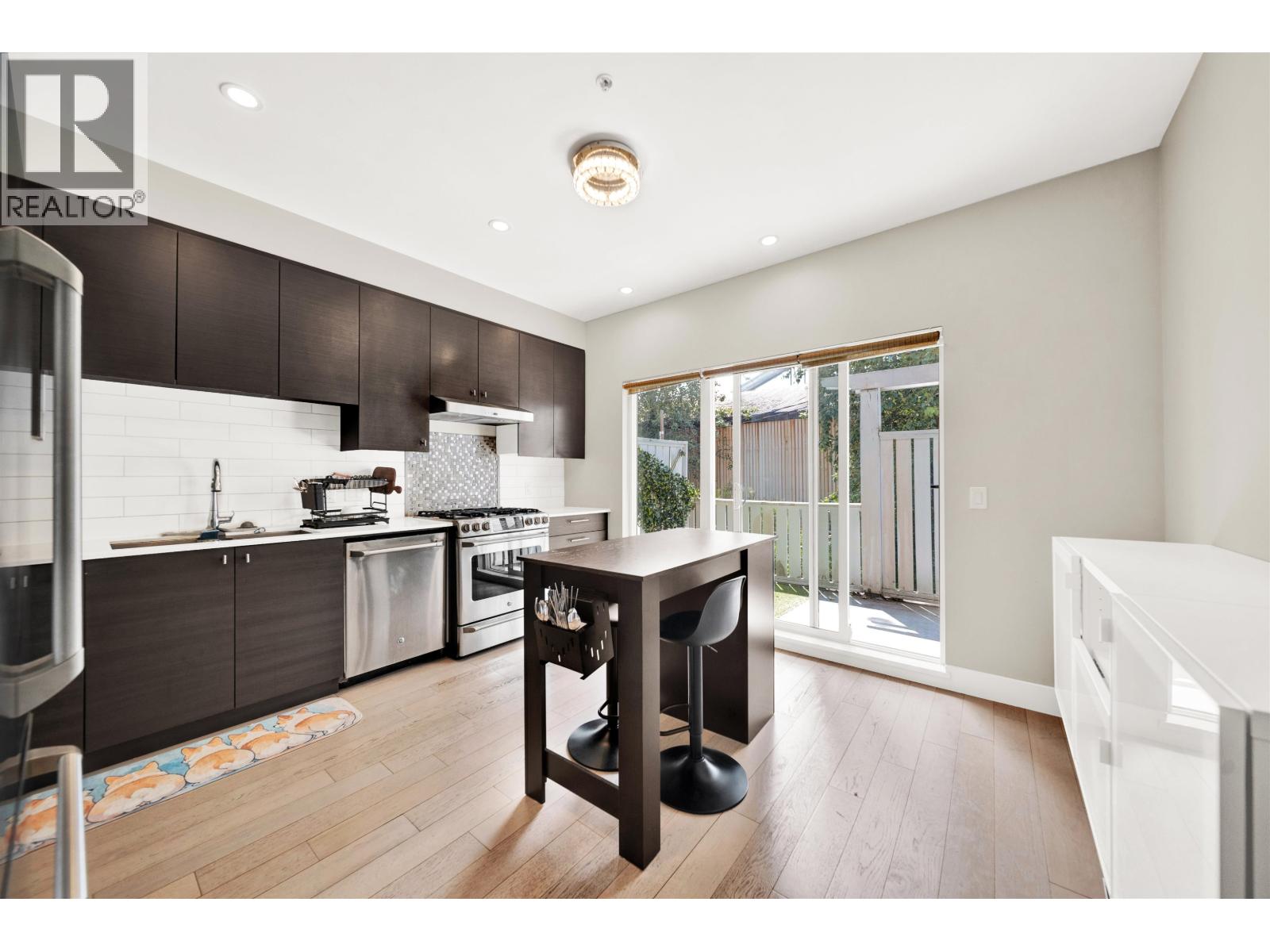 4 218 Camata Street, New Westminster, British Columbia  V3M 0H8 - Photo 7 - R3149695