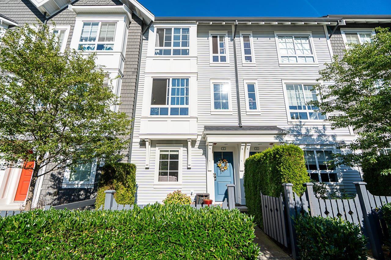 3 8476 207A STREET, Langley, British Columbia