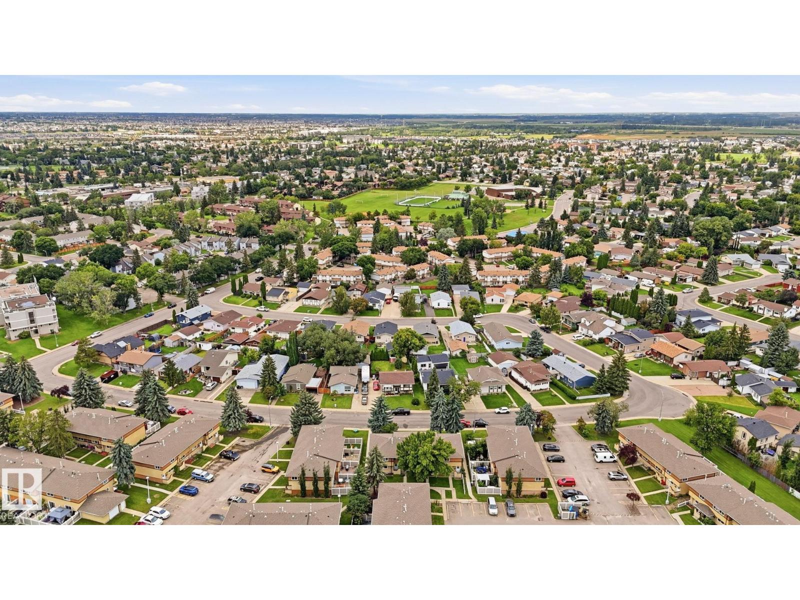 125 Woodborough Wy NW, Edmonton, Alberta T5Y 1N2 - Photo 33 - E4503924