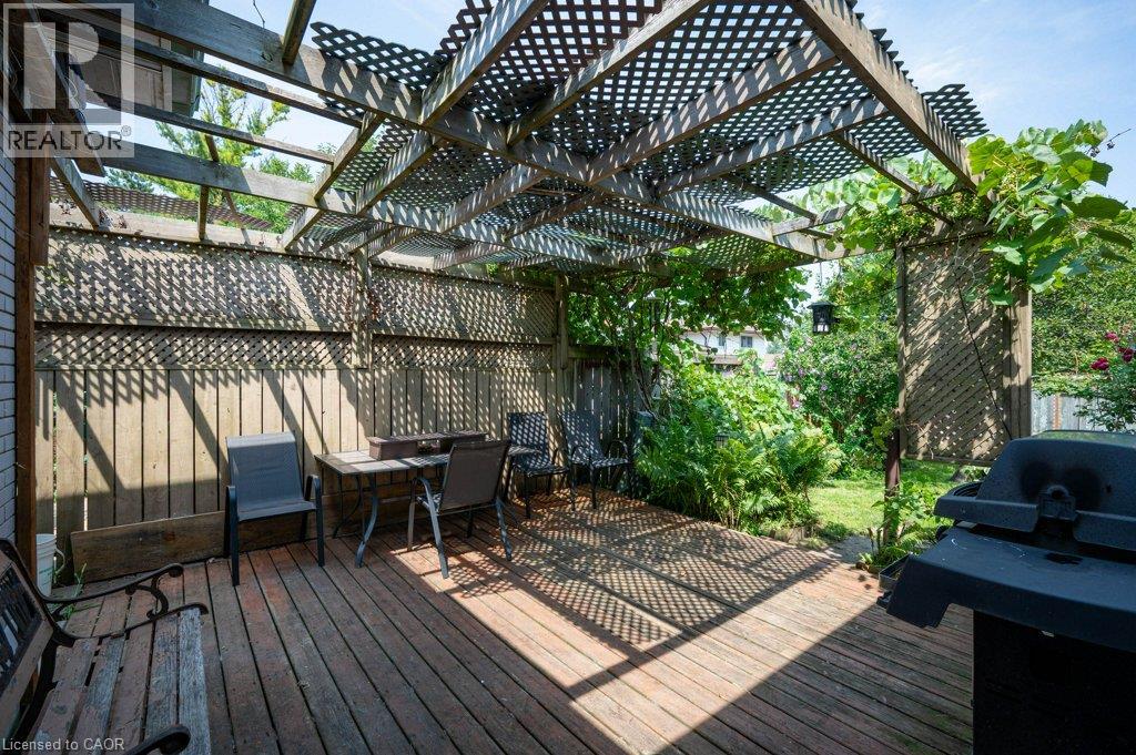 634 Cedargrove Place, Waterloo, Ontario  N2L 4Y9 - Photo 34 - 40855348