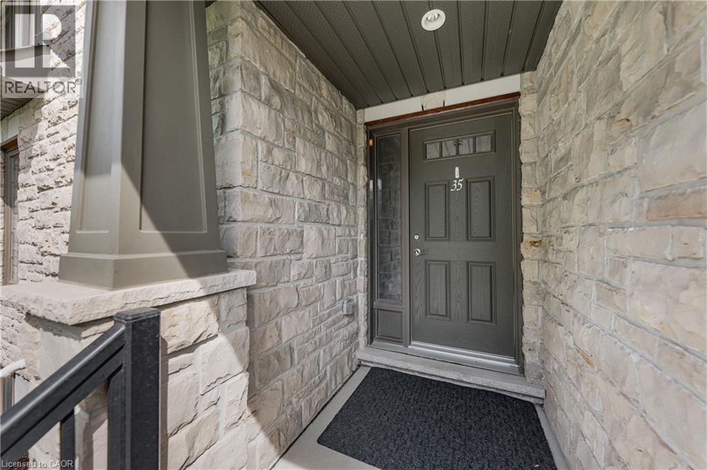635 Saginaw Parkway Unit# 35, Cambridge, Ontario  N1T 0C1 - Photo 3 - 40855990