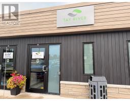 SUITE 101 - 9 ERIC DEVLIN LANE, Perth, Ontario