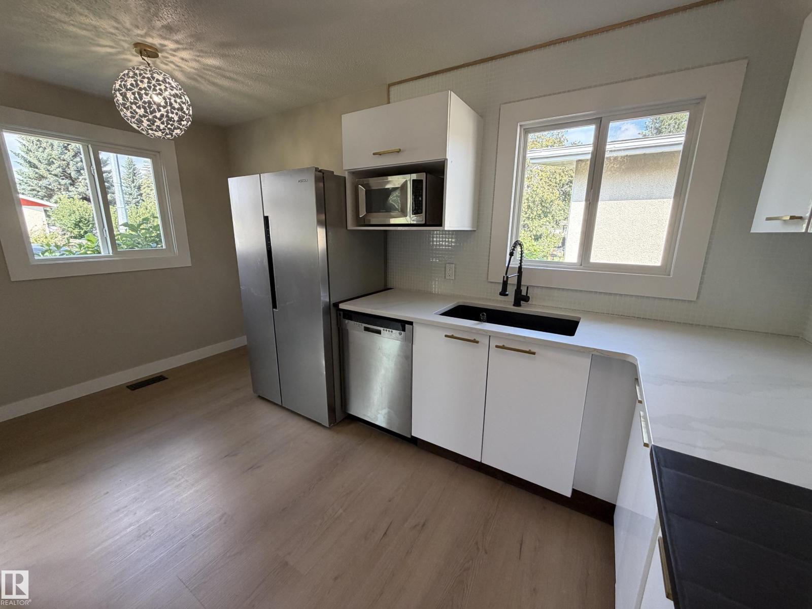 4204 42 Av, Stony Plain, Alberta  T7Z 1J8 - Photo 17 - E4502504