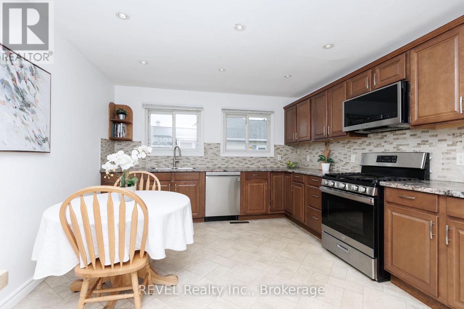 66 Semley Avenue, Welland, Ontario  L3C 1X4 - Photo 15 - X13677898