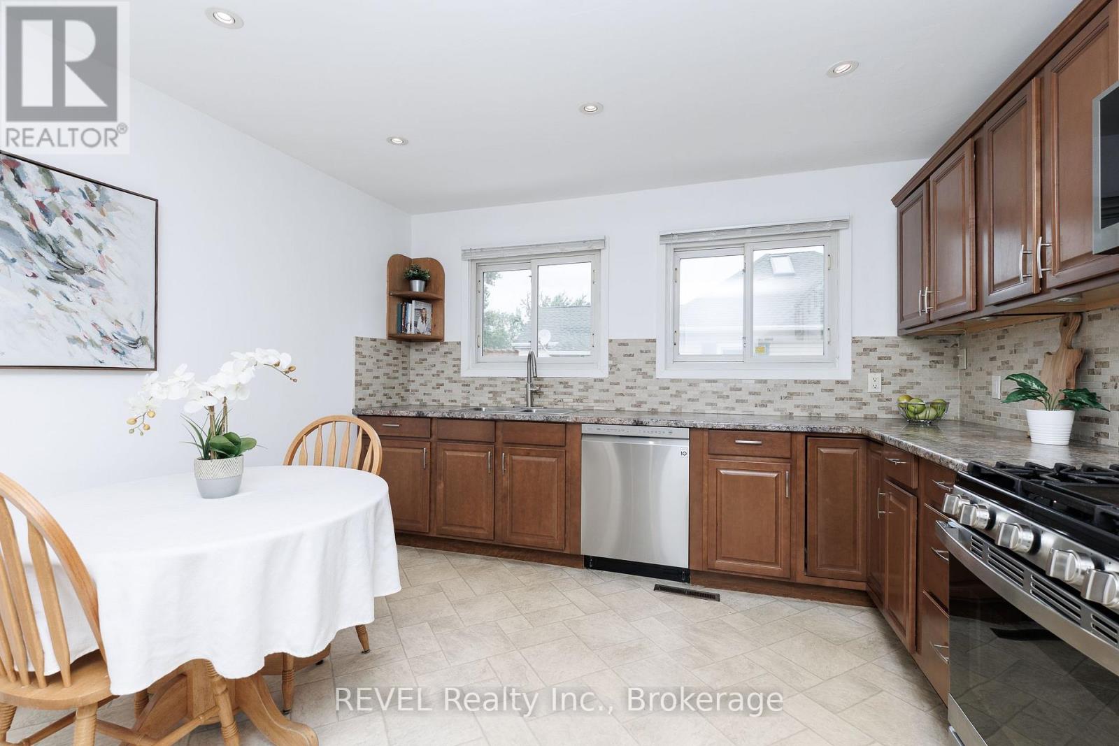 66 Semley Avenue, Welland, Ontario  L3C 1X4 - Photo 17 - X13677898