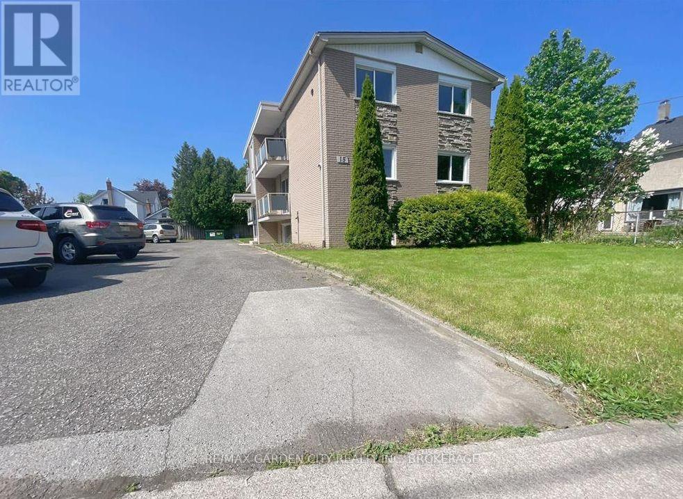 1 - 15 John Street, St. Catharines, Ontario  L2N 4P2 - Photo 4 - X13677908