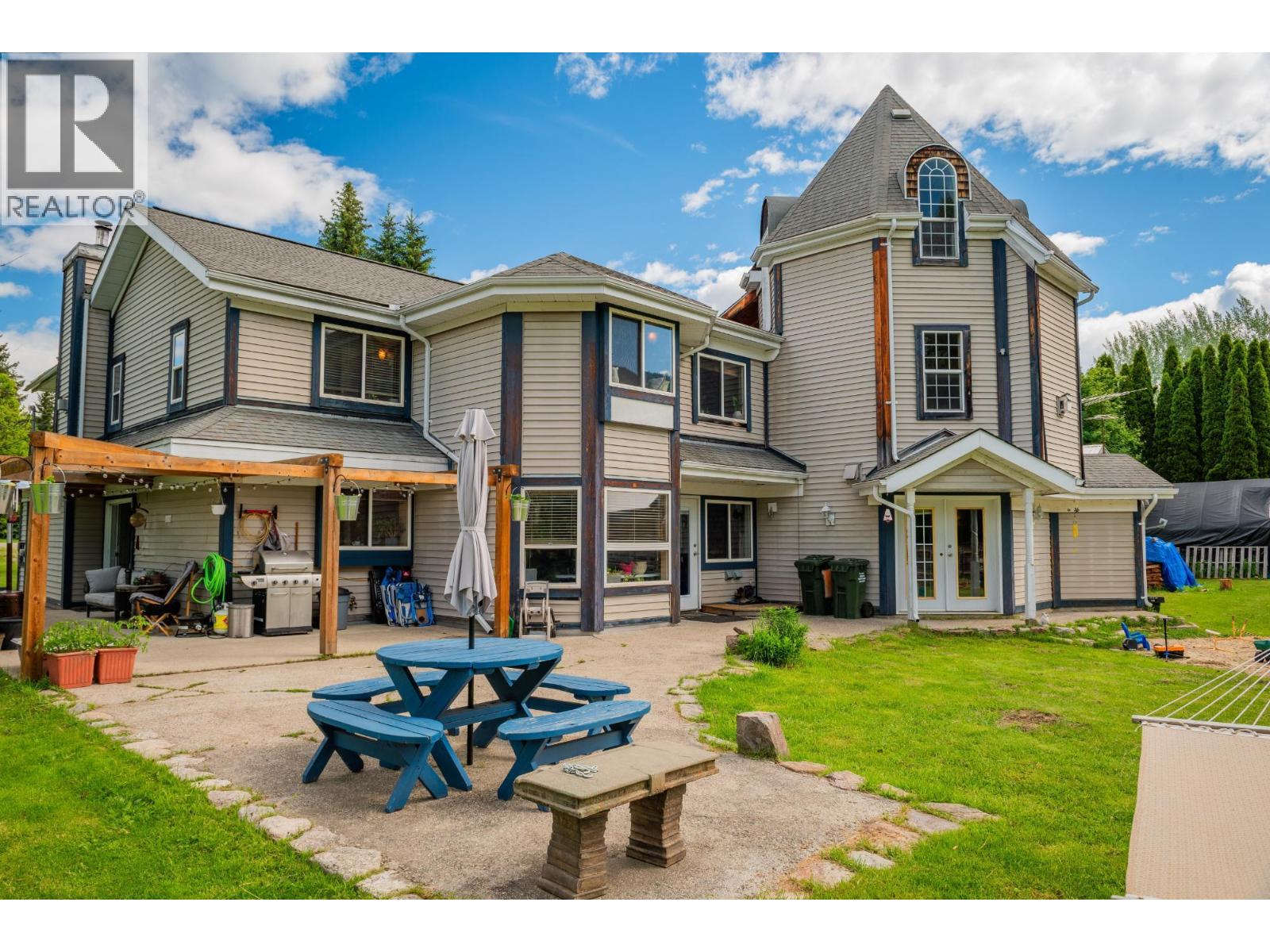 3452 Cemetery Road, Krestova, British Columbia  V0G 1H2 - Photo 4 - 10385793