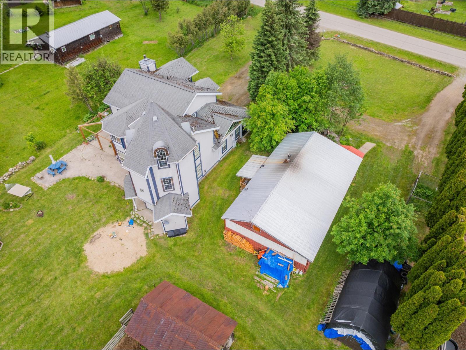 3452 Cemetery Road, Krestova, British Columbia  V0G 1H2 - Photo 6 - 10385793