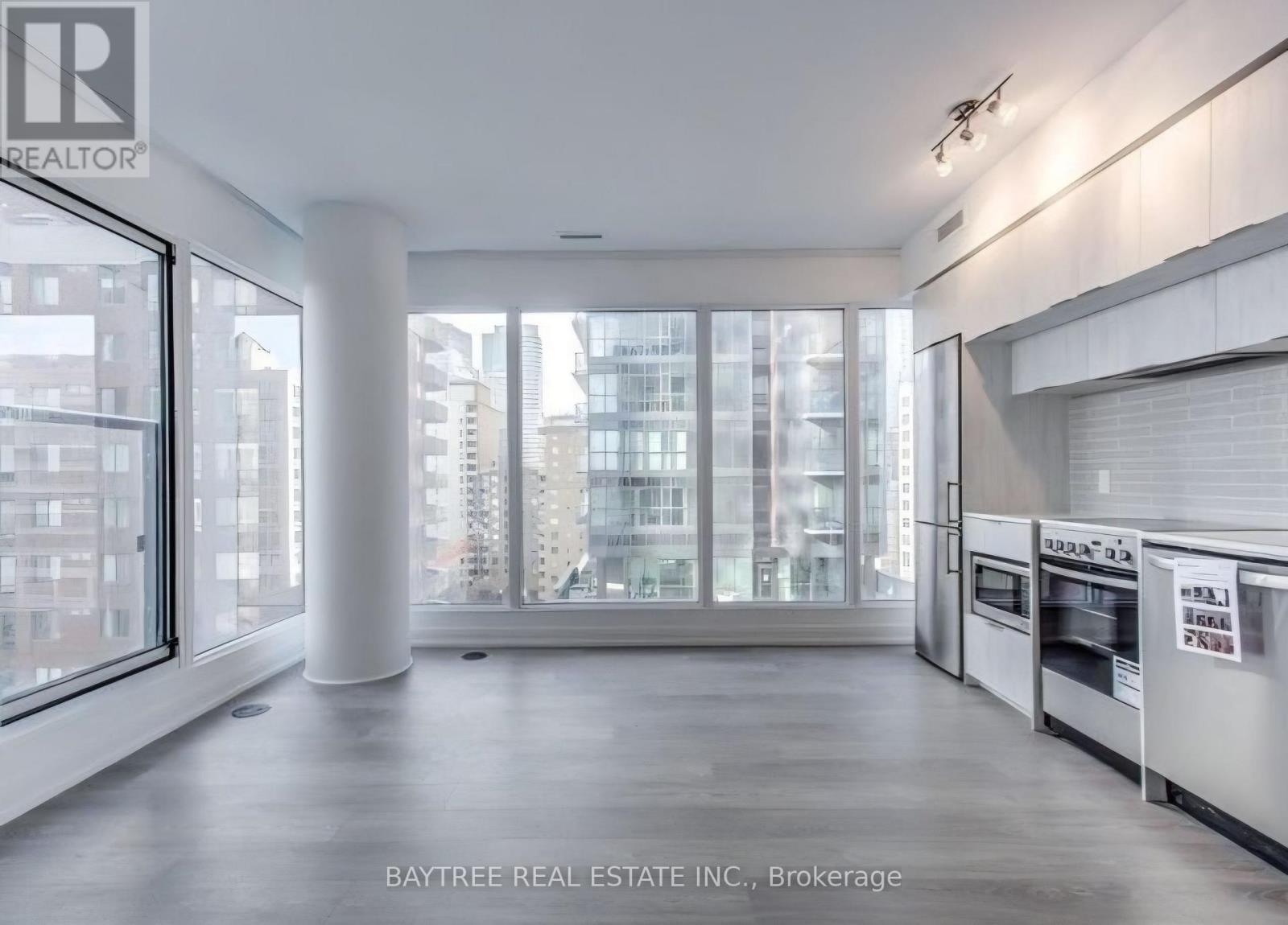 2110 - 181 Dundas Street E, Toronto, Ontario M5A 0N5 - Photo 2 - C13677888