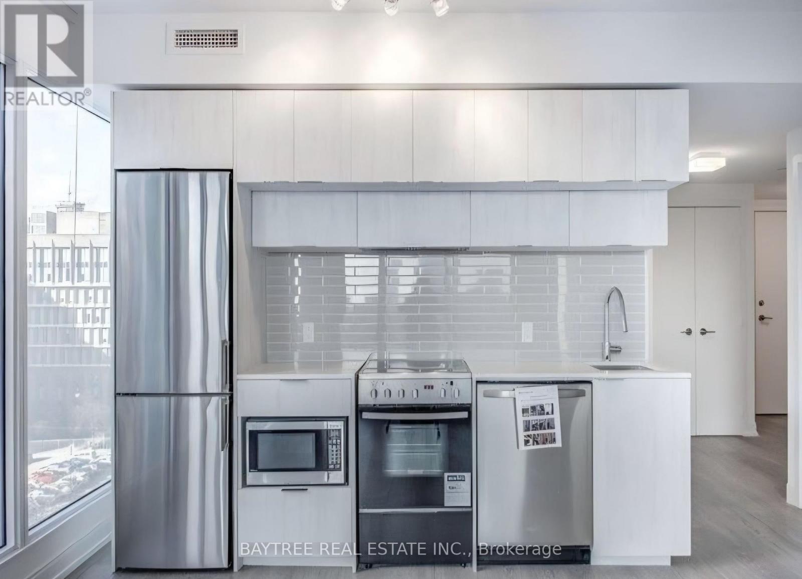 2710 - 181 DUNDAS STREET E