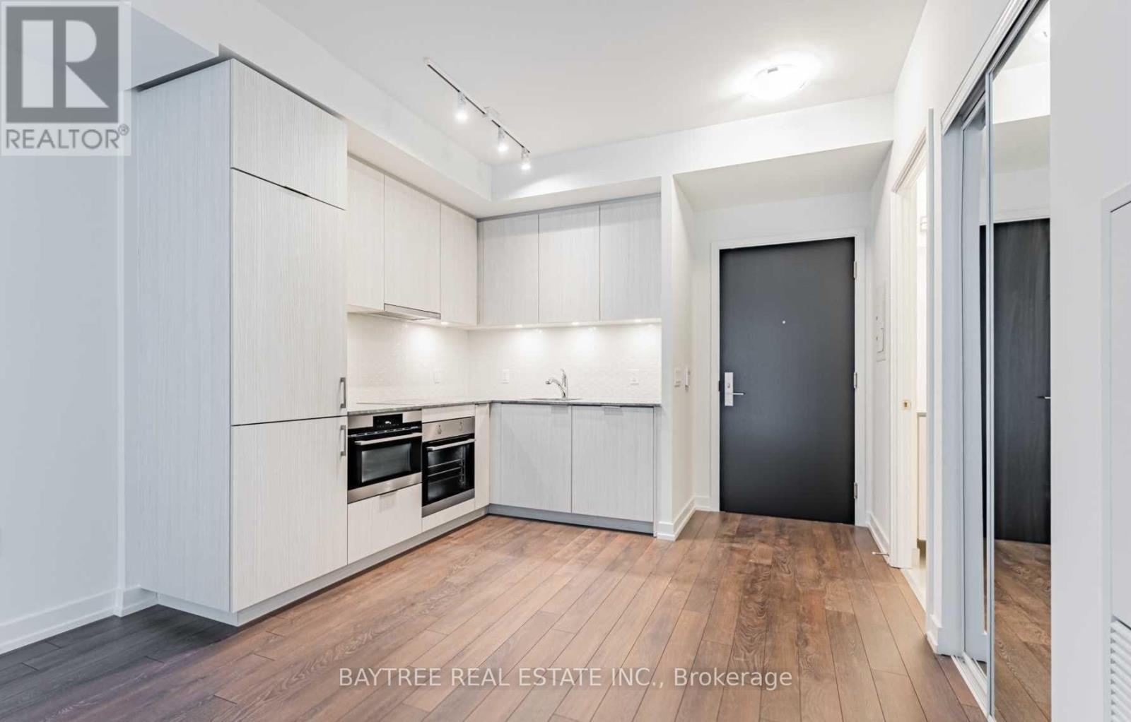 408 - 158 Front Street E, Toronto, Ontario  M5A 0K9 - Photo 2 - C13677932
