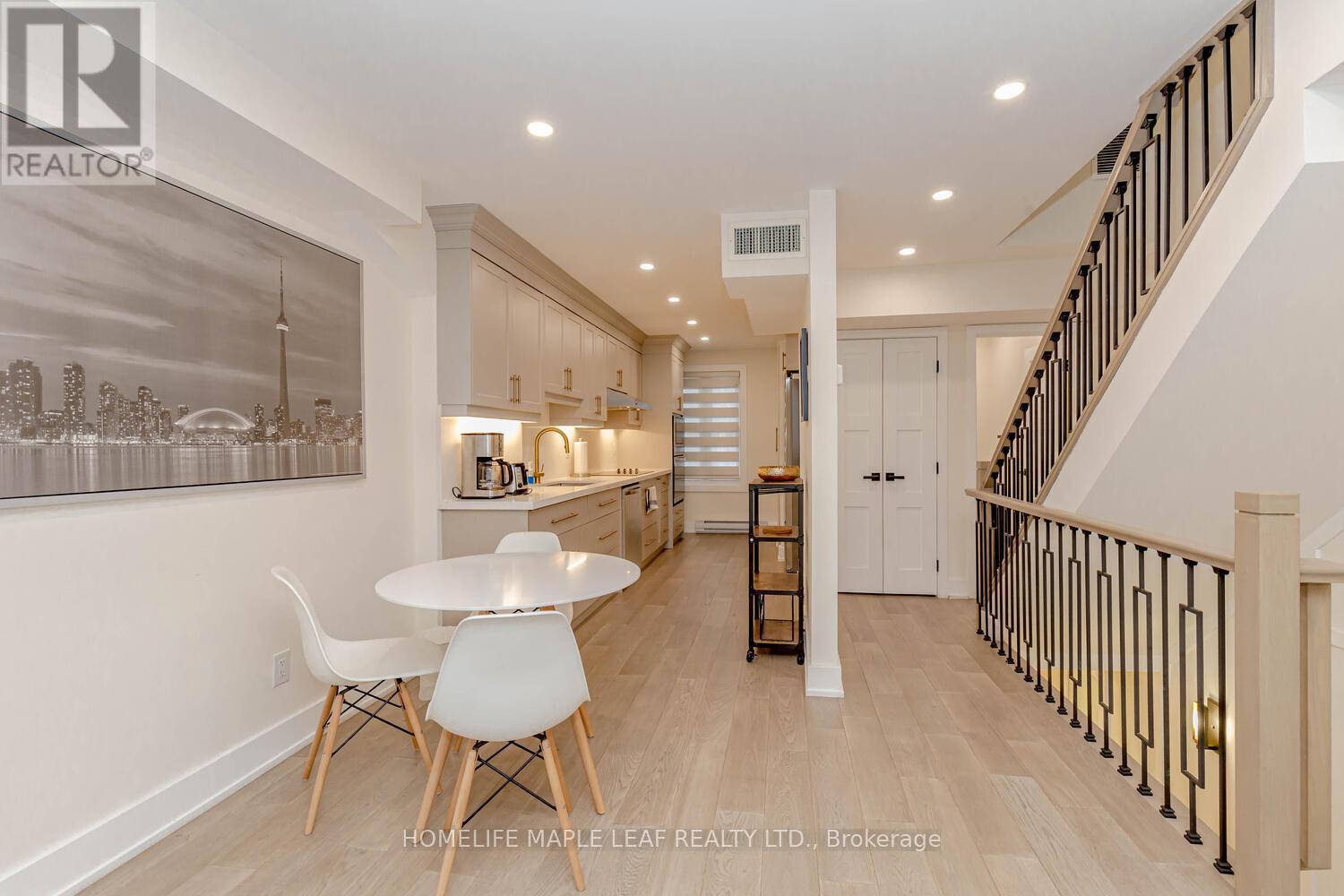 56 St Nicholas Street, Toronto, Ontario  M4Y 1W7 - Photo 6 - C13677950