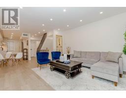 56 ST NICHOLAS STREET, Toronto, Ontario