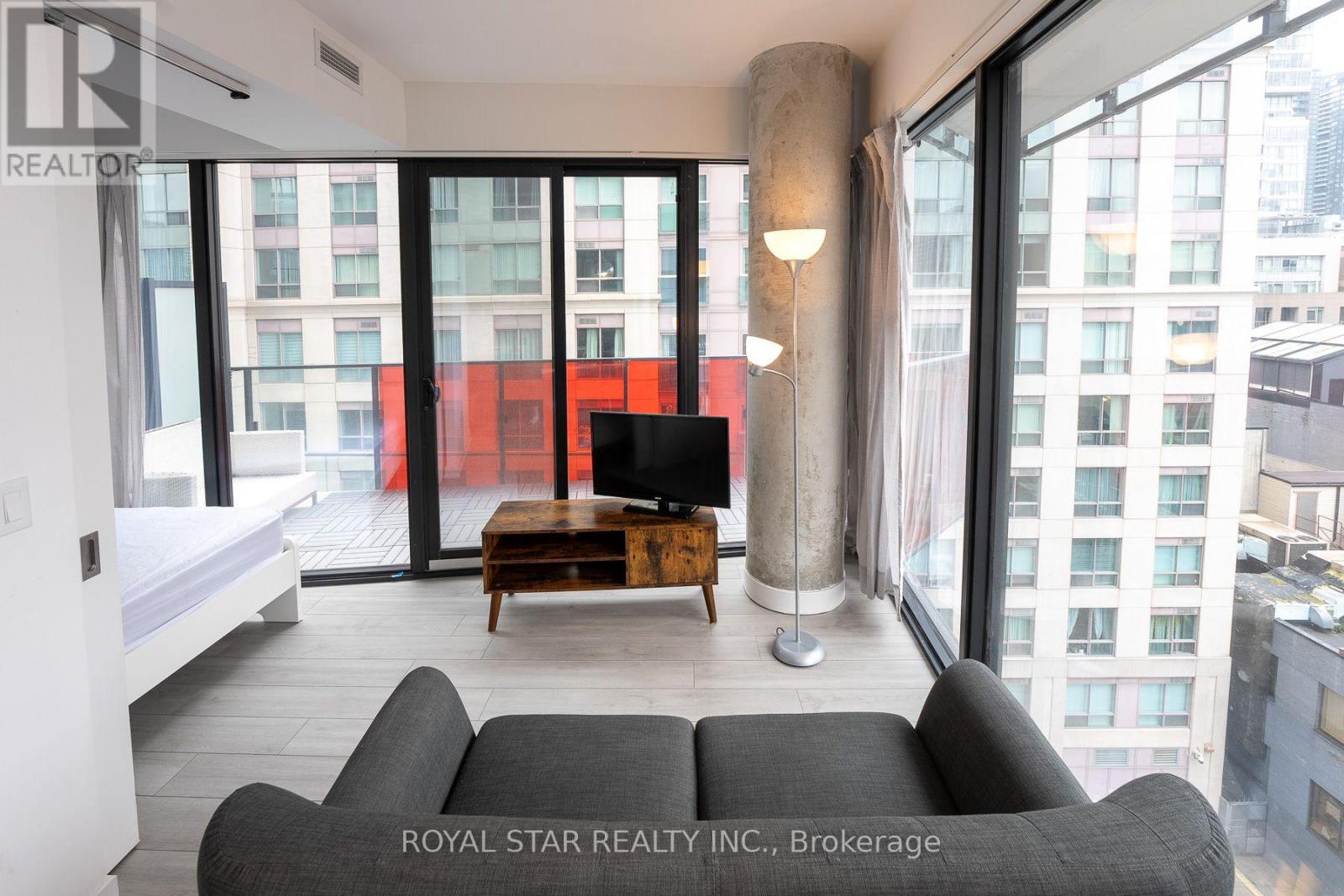 601 - 215 Queen Street W, Toronto, Ontario  M5V 0P5 - Photo 24 - C13677960
