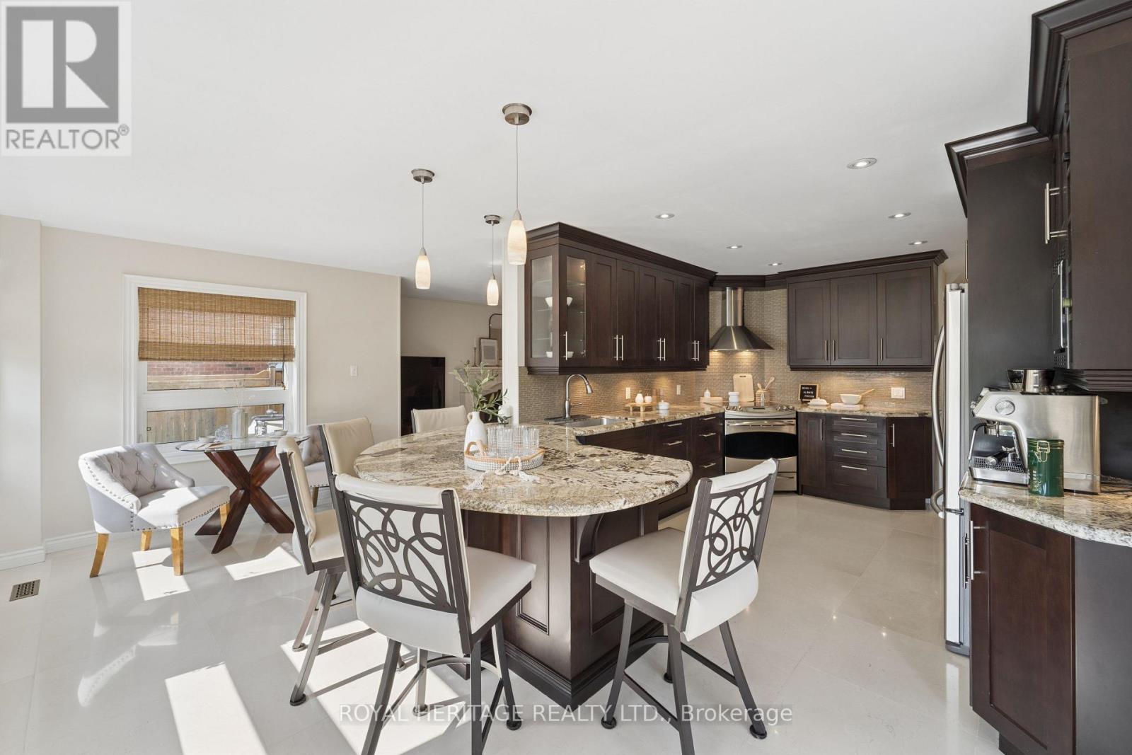 63 Kennett Drive, Whitby, Ontario  L1P 1L5 - Photo 8 - E13677874