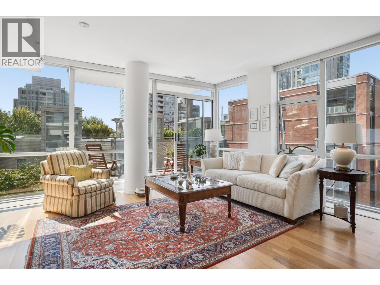 405 1455 HOWE STREET, Vancouver, British Columbia