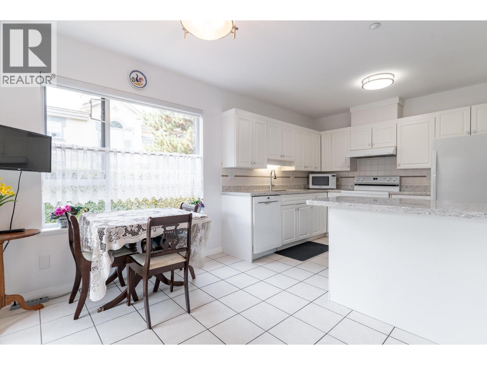202 1131 55 Street, Delta, British Columbia V4M 3J9 - Photo 15 - R3155946