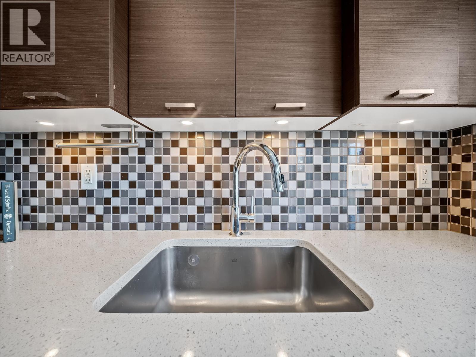 301 4372 Fraser Street, Vancouver, British Columbia  V5V 4G3 - Photo 11 - R3155954